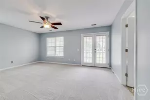 2 Fairgreen St, Savannah, GA 31407 - Photo 6