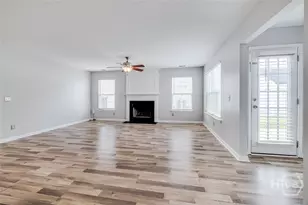 2 Fairgreen St, Savannah, GA 31407 - Photo 4