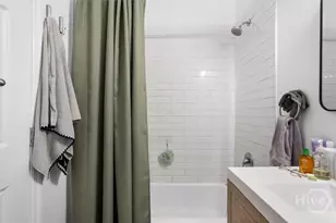 1012 E Park Ave, Savannah, GA 31401 - Photo 10