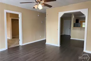 1014 Cope St, Savannah, GA 31415 - Photo 6