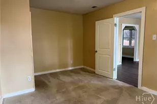1014 Cope St, Savannah, GA 31415 - Photo 8