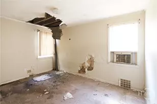 701 Highland Dr, Savannah, GA 31406 - Photo 8