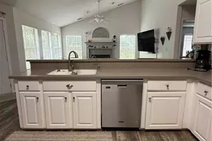 144 Arlington Ct, Richmond Hill, GA 31324 - Photo 10