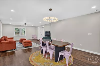 710 E 35th Street, Savannah, GA 31401 - Photo 20
