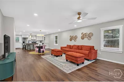 710 E 35th Street, Savannah, GA 31401 - Photo 18