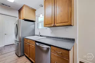 1417 Whitfield Park Cir, Savannah, GA 31406 - Photo 12