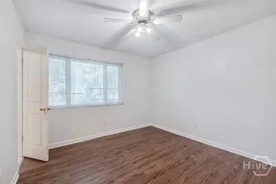 1417 Whitfield Park Circle, Savannah, GA 31406 - Photo 16