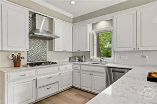 16 Cricket Ct, Savannah, GA 31411 - Photo 10