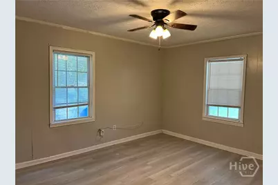 1824 E 39th Street, Savannah, GA 31404 - Photo 6