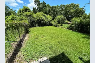 1824 E 39th Street, Savannah, GA 31404 - Photo 10