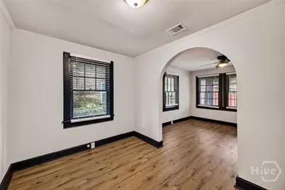 618 Magazine Avenue, Savannah, GA 31415 - Photo 10