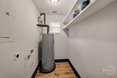 618 Magazine Avenue, Savannah, GA 31415 - Photo 32