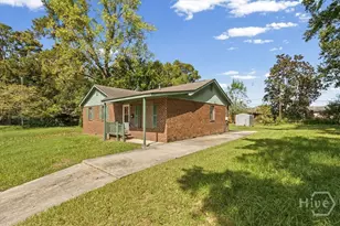 1130 W 49th St, Savannah, GA 31405 - Photo 4