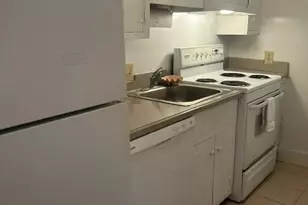 424 E Charlton, Savannah, GA 31401 - Photo 14