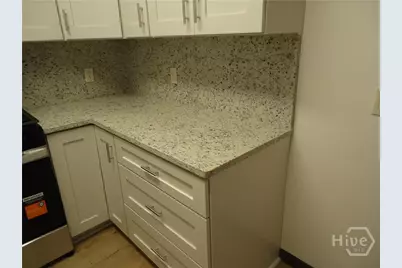 2220 E Victory Drive #17, Savannah, GA 31404 - Photo 10