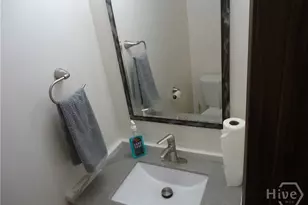 2220 E Victory Dr, Savannah, GA 31404 - Photo 12