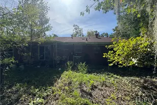 110 Oglesby Ave, Garden City, GA 31408 - Photo 18