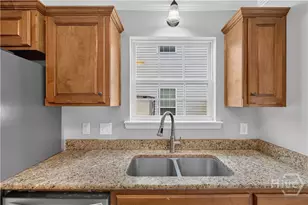 639 Amhearst Row, Hinesville, GA 31313 - Photo 12