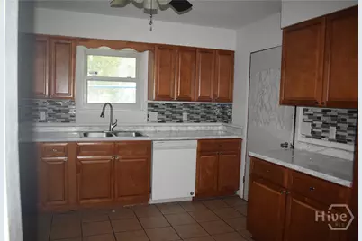 515 Myrtle, Hinesville, GA 31313 - Photo 8