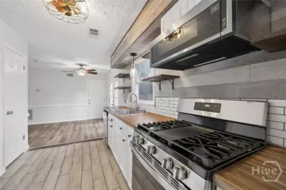 149 Varnedoe Avenue, Garden City, GA 31408 - Photo 24
