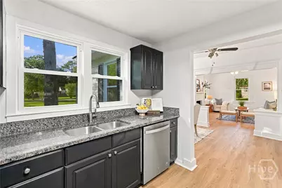 530 Talmadge Avenue, Garden City, GA 31408 - Photo 12