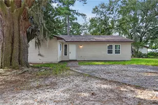 131 Cherokee Cir, Hinesville, GA 31313 - Photo 6