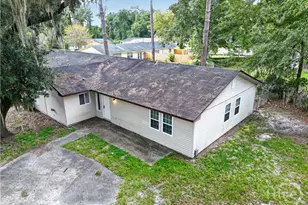 131 Cherokee Cir, Hinesville, GA 31313 - Photo 2