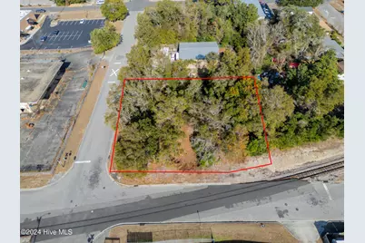 1313 S 6th Street, Wilmington, NC 28401 - Photo 1