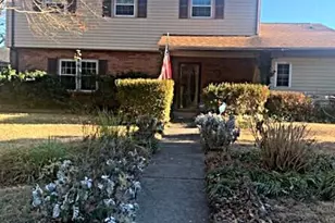 204 Kerry Ct, Jacksonville, NC 28546 - Photo 1