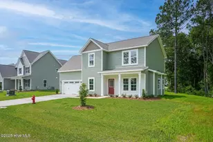 114 Crk Blf Rd, Newport, NC 28570 - Photo 1