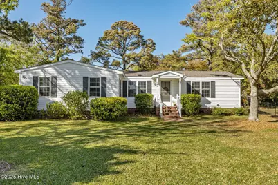 169 Nelson Street, Harkers Island, NC 28531 - Photo 1