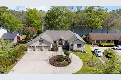 220 Shoreline Drive, New Bern, NC 28562 - Photo 1