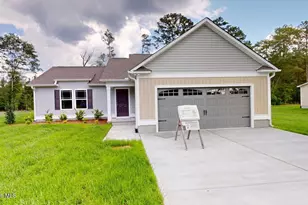 304 Grand Oaks Dr, Goldsboro, NC 27530 - Photo 1
