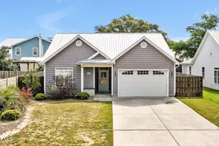 102 SW 8th St, Oak Island, NC 28465 - Photo 1