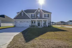 320 Black Hawk Dr, Jacksonville, NC 28546 - Photo 1