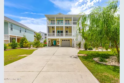 104 SE 32nd Street, Oak Island, NC 28465 - Photo 1
