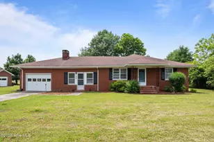 5044 NC-33, Chocowinity, NC 27817 - Photo 1
