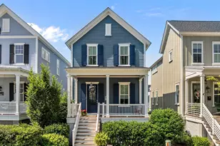 233 E Water St, Washington, NC 27889 - Photo 1