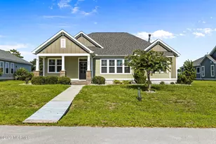202 Seagrass Wy, Newport, NC 28570 - Photo 1