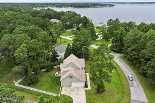 637 White Oak Crossing, Swansboro, NC 28584 - Photo 1