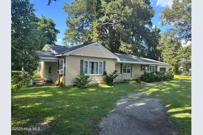 207 West Avenue, Plymouth, NC 27962 - Photo 1