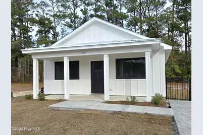 148 Long Pond Loop, Swansboro, NC 28584 - Photo 1
