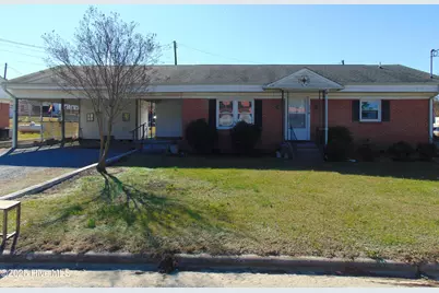 104 E Edgecombe Street, Macclesfield, NC 27852 - Photo 1