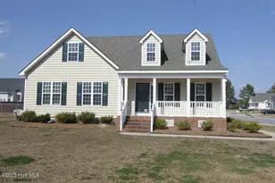 1000 Sebring Dr, Winterville, NC 28590 - Photo 1