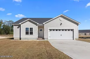 310 E Theriault Ct, Jacksonville, NC 28540 - Photo 1