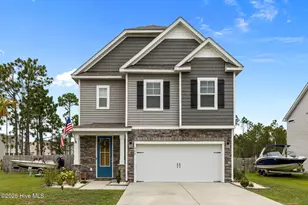 240 Salt Mdw Ln, Newport, NC 28570 - Photo 1