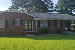 102 Carver Dr, Snow Hill, NC 28580 - Photo 1