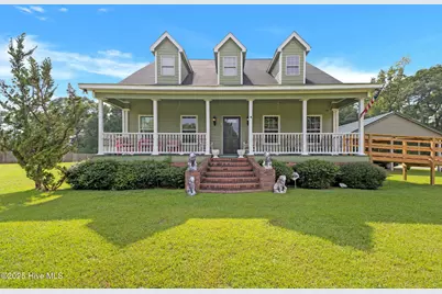 469 Noa Drive, Maxton, NC 28364 - Photo 1