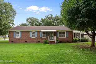 1205 Cherry St, Tarboro, NC 27886 - Photo 1