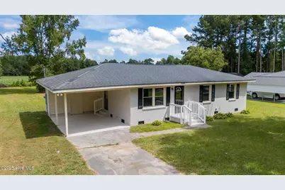 1117 S Grimesland Bridge Road, Grimesland, NC 27837 - Photo 1